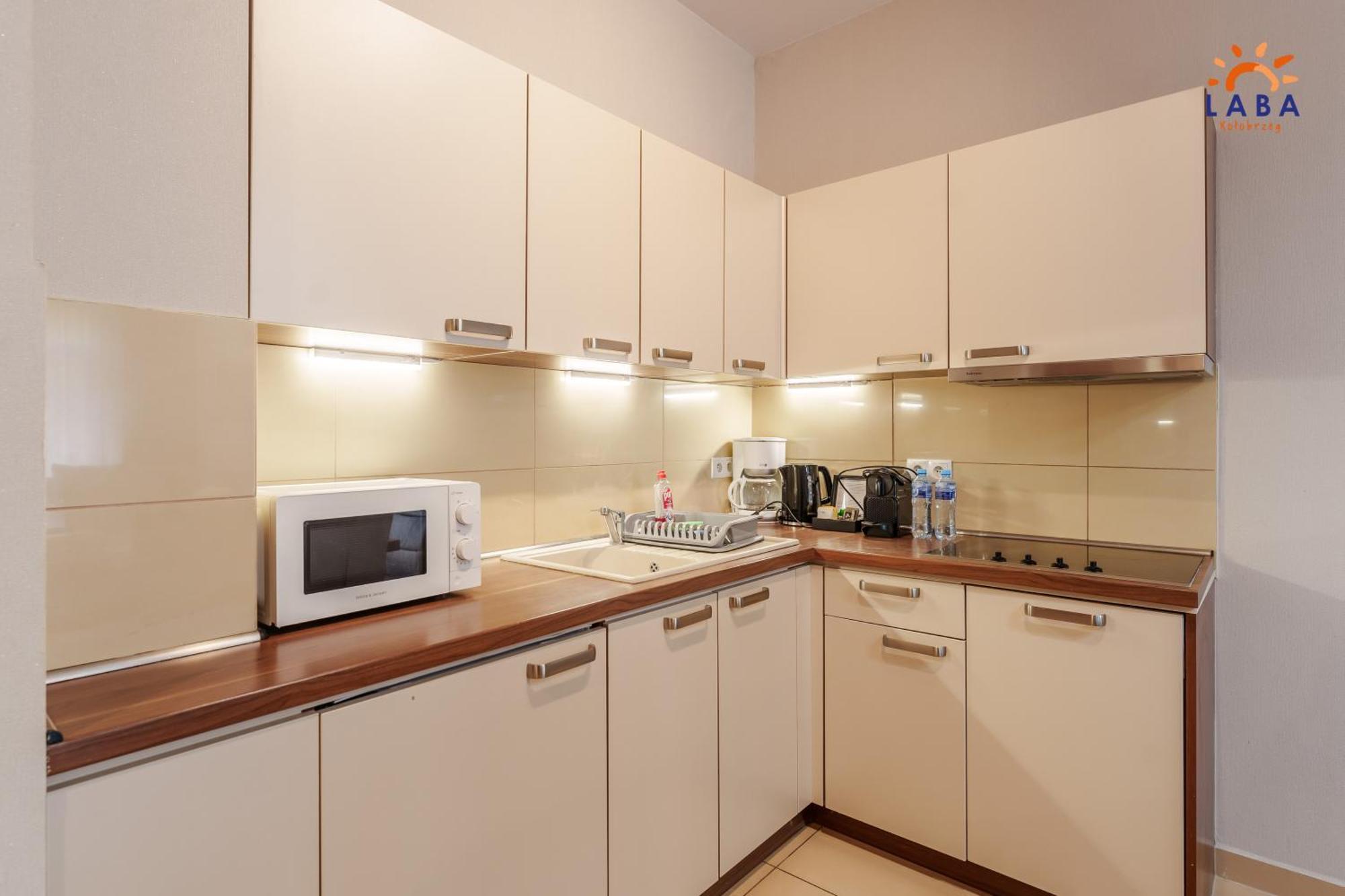 Laba Kolobrzeg Apartamenty Diune Z Parkingiem Экстерьер фото